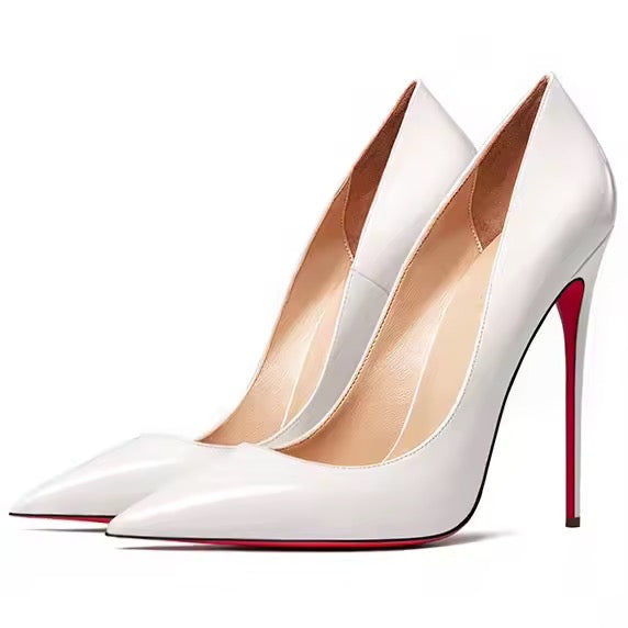 Red buttom pumps
